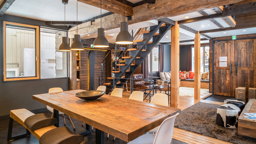 Momiji Lodge - Full Interior Shot